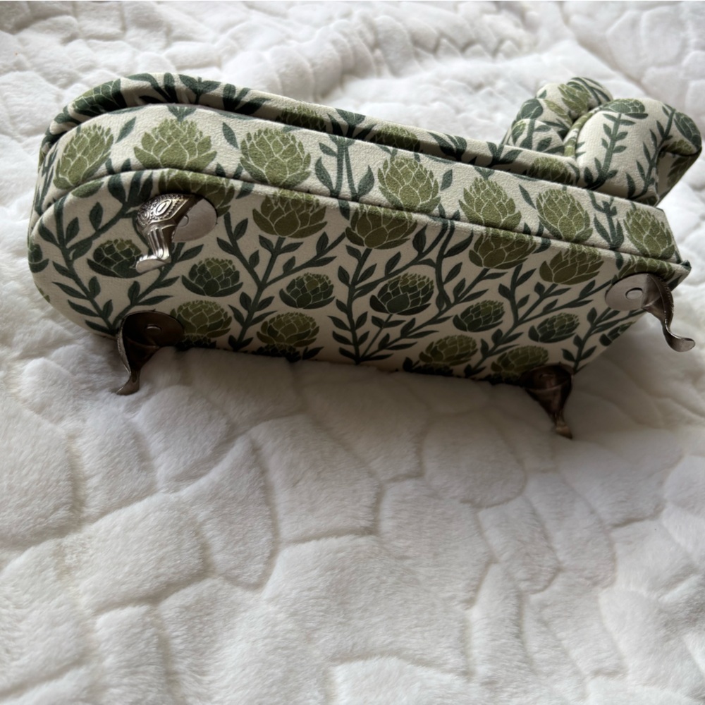 Jewelry Box Green Floral Patterned Chaise Lounge - Picture 5 of 12